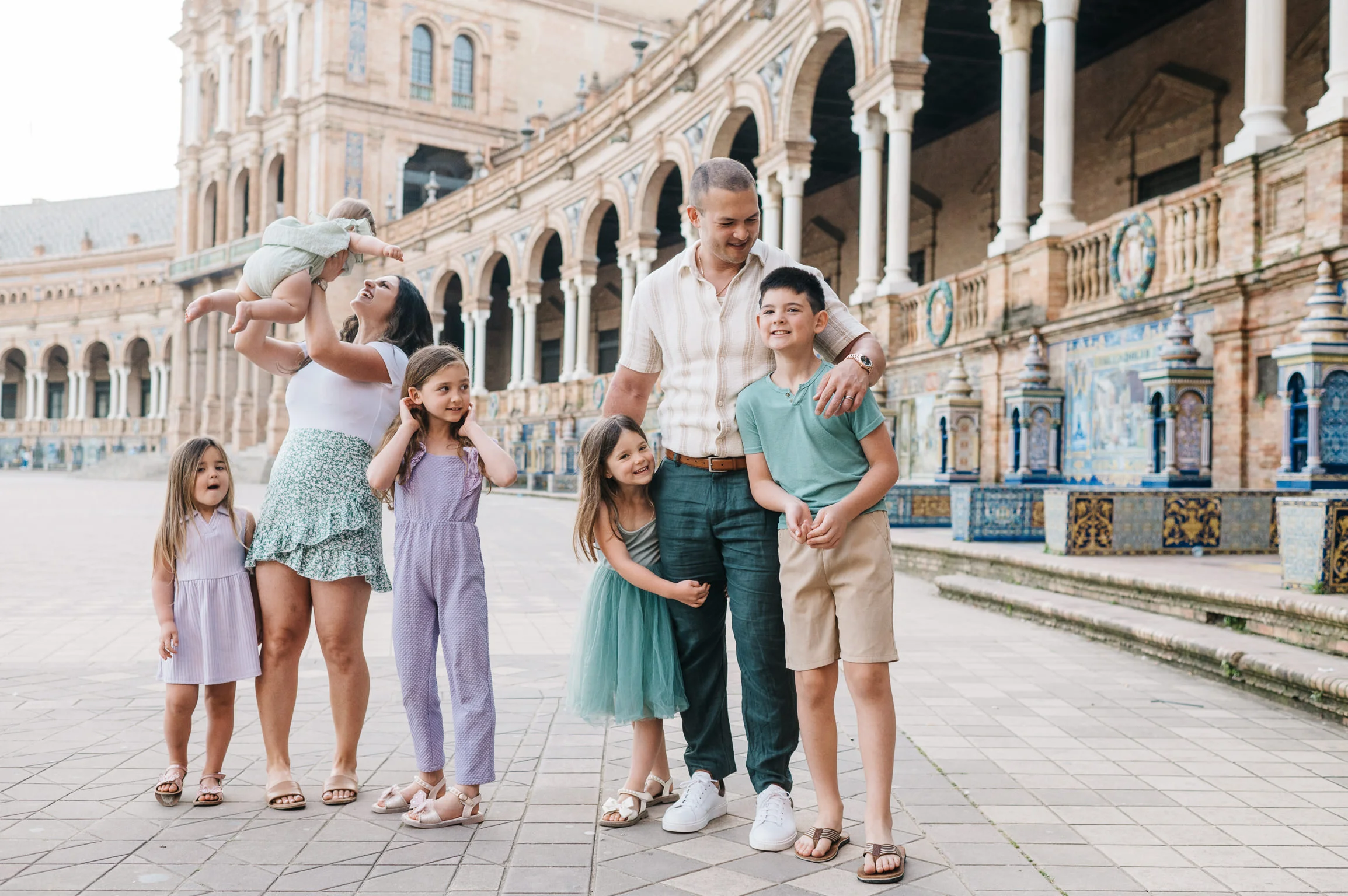 Family photoshoot in Seville