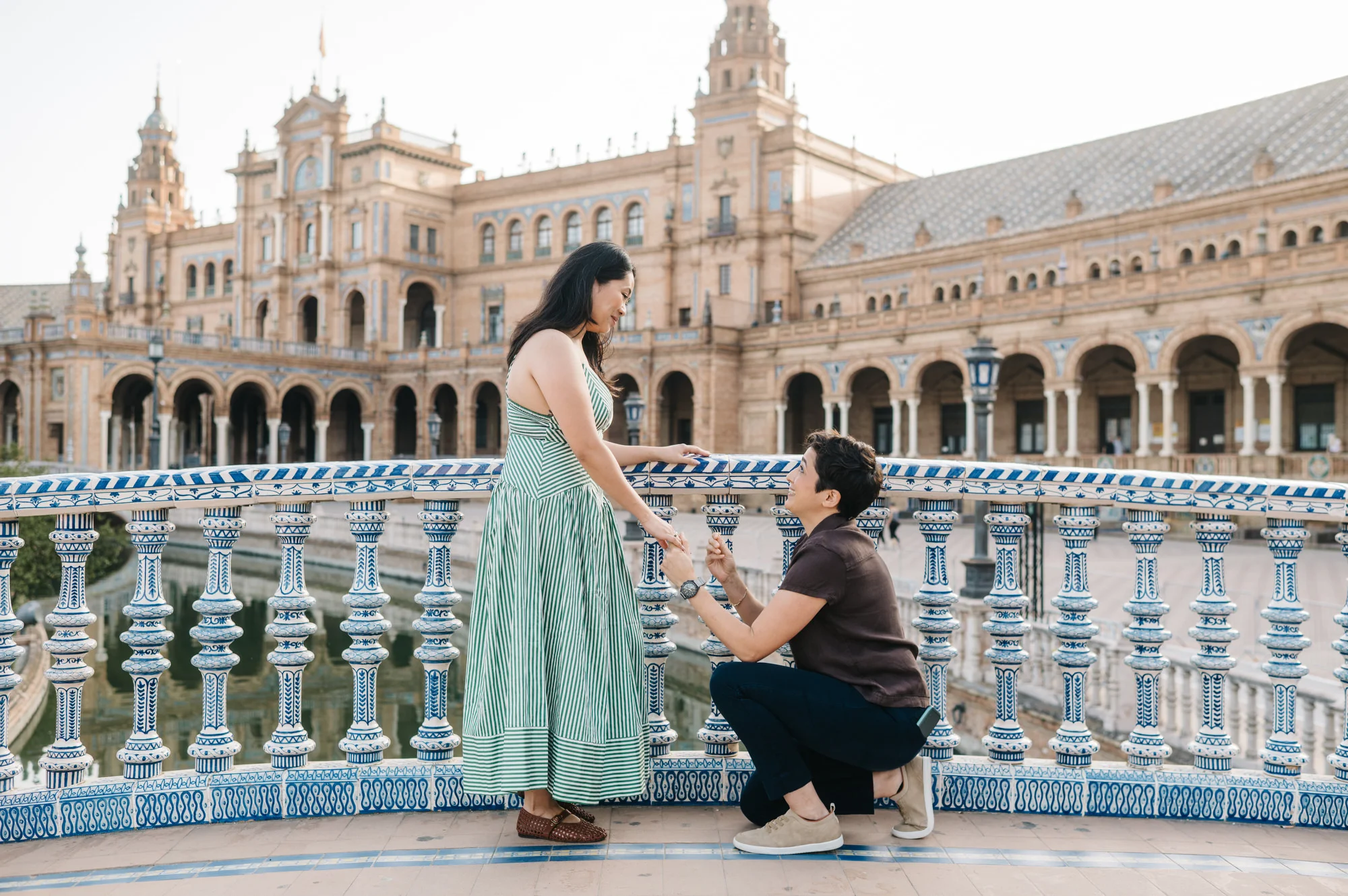 Surprise Proposal Shoot on Bridge at Plaza de Espana